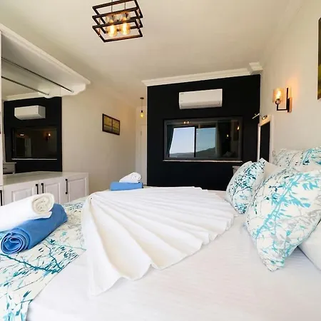 Villa Muenih - Hill Kalkan